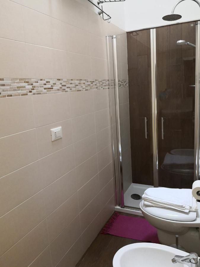 Vele Bianche Cosy Home Con Terrazza Полиньяно-а-Маре Экстерьер фото